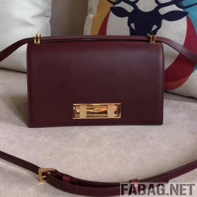 Saint Laurent Domino Medium in Smooth Leather 5387910 Burgundy 2018 (A-8111309 )
