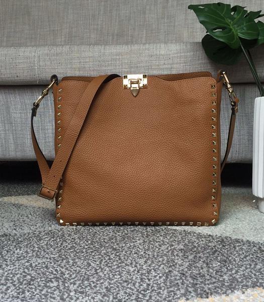 Valentino Guitar Rockstud Rolling Brown Original Litchi Veins Leather 31cm Hobo Bag Golden Rivet