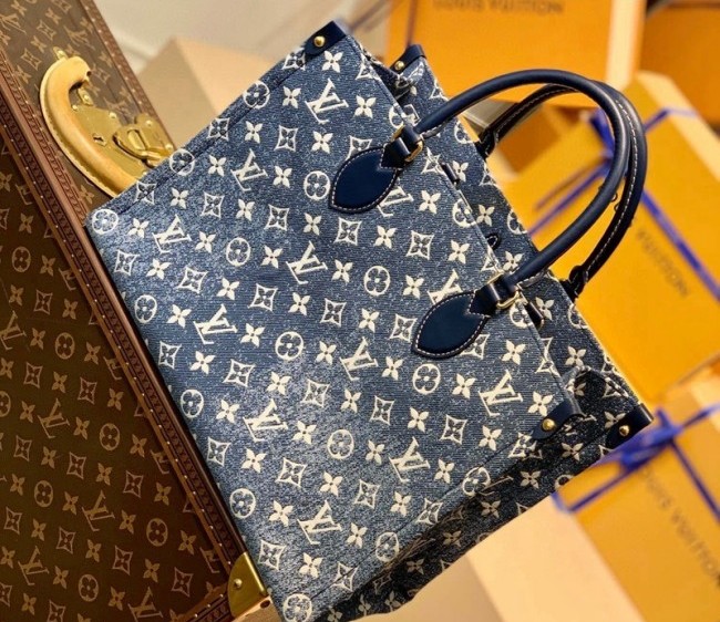 Louis Vuitton Onthego MM Tote Bag in Faded Denim Jacquard M59608 Navy Blue 2022