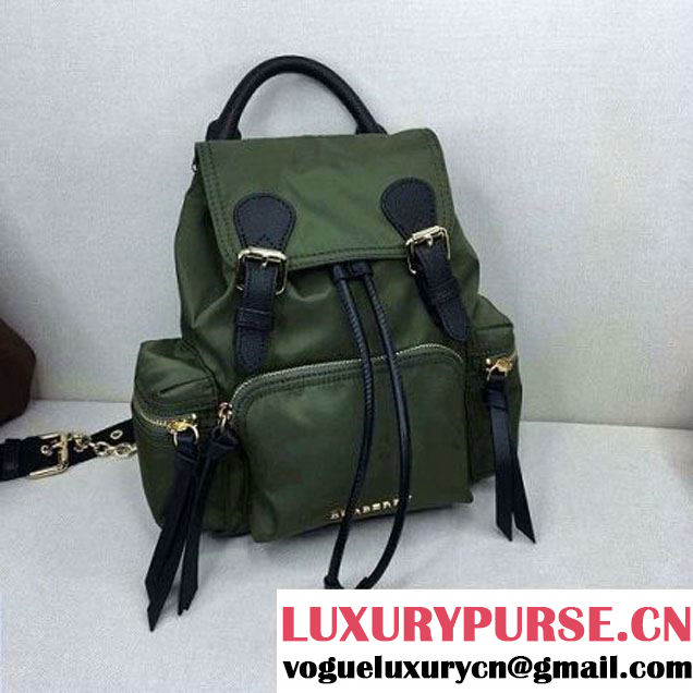 Burberry Small Rucksack In Technical Nylon And Leather Green (TF-6031703 )