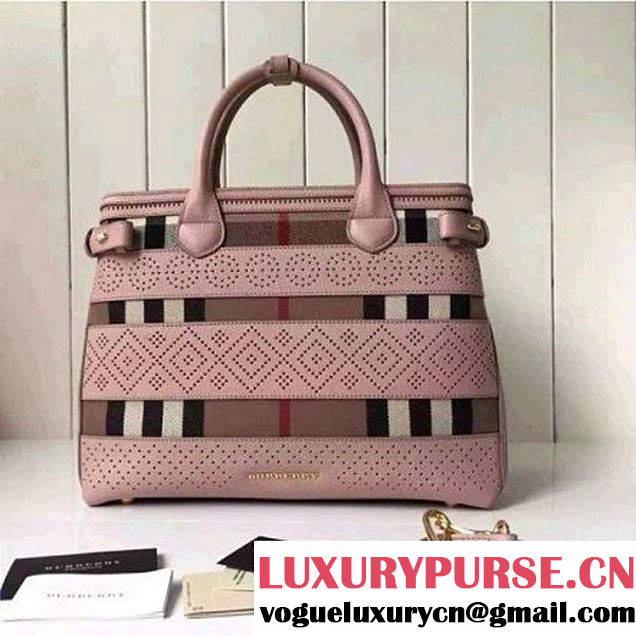 B Medium Banner Bag In Lace Leather And House Check Pink 2016 (2A016-6051827 )