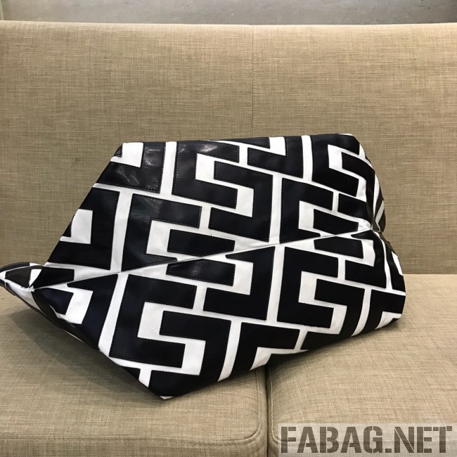Celine Made in Tote Large Shopper Tote Bag Black/White 2019 (SSP-9031541 )