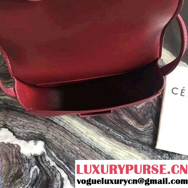 Celine Small Trotteur Shoulder Bag In Red Grained Calfskin 2016 (2A011-6091711 )