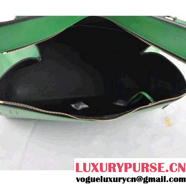 CELINE EDGE BAG MEDIUM IN CALFSKIN GREEN 520 (SKU: #275468 ) (SKU: #275468 )