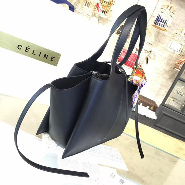Celine Tri-Fold Shoulder Bag Smooth Calfskin Pre-Fall 2016 Collection Black