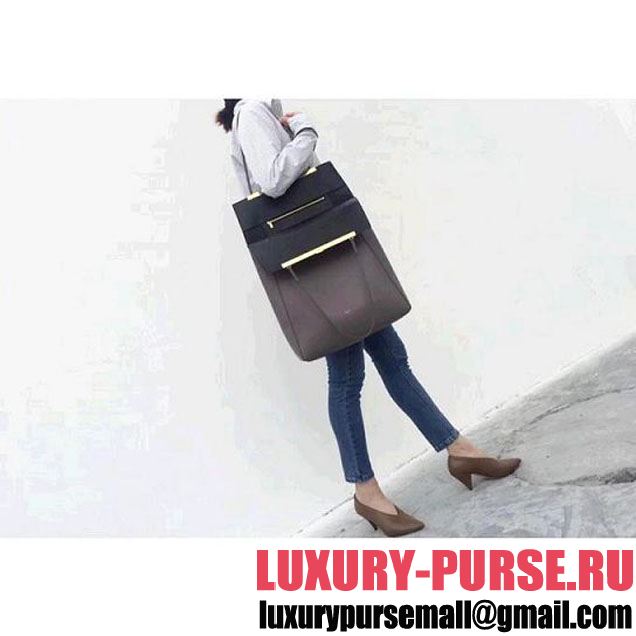 Celine Large Clasp Shopping Bag in Smooth Calfskin Grey (ALI-8012627 )