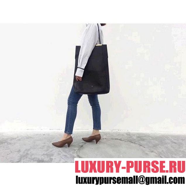 Celine Large Clasp Shopping Bag in Smooth Calfskin Black (ALI-8012626 )