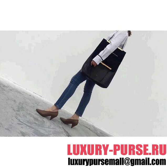 Celine Large Clasp Shopping Bag in Smooth Calfskin Black (ALI-8012626 )