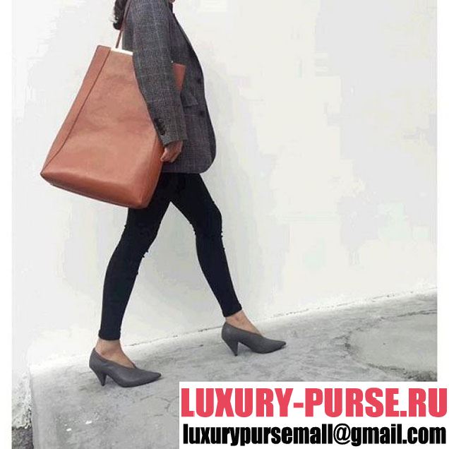 Celine Large Clasp Shopping Bag in Smooth Calfskin Brown (ALI-8012625 )