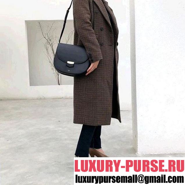 Celine Medium Trotteur Bag in Smooth Calfskin Black 2018 (ALI-8012633 )