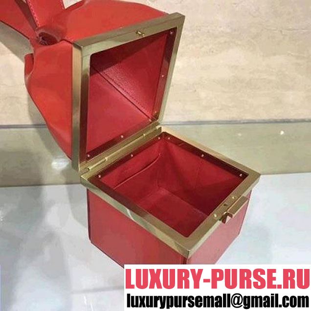 Celine Red Calfskin Box Handle Bag Limited Edtion 2018 (1A021-8030217 )