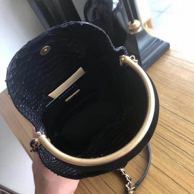 Chanel Chevron Python Handle with Chic Bucket Bag A57861 Black 2018 Collection