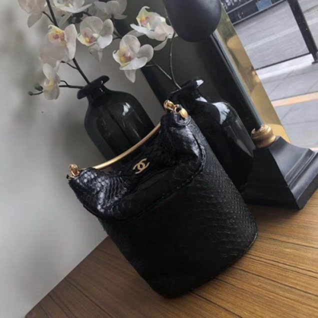 Chanel Chevron Python Handle with Chic Bucket Bag A57861 Black 2018 Collection
