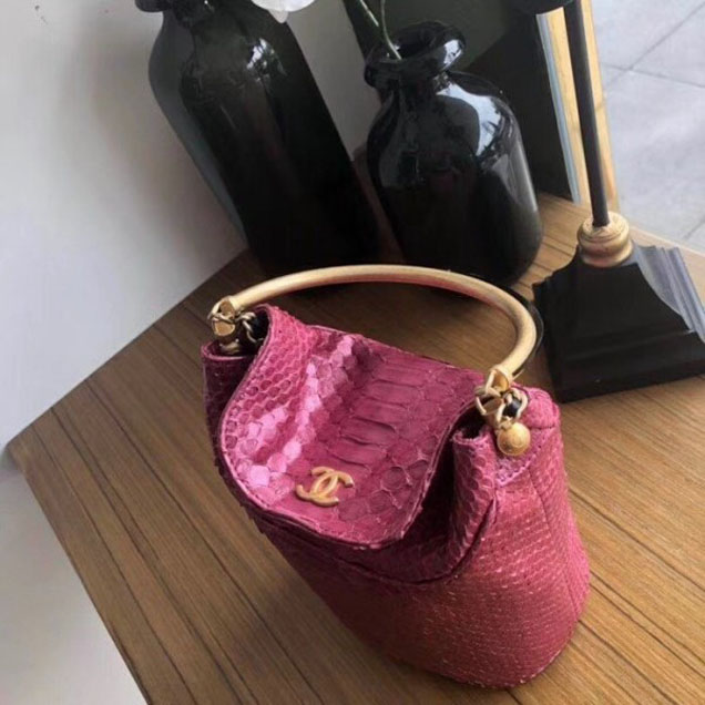 Chanel Chevron Python Handle with Chic Bucket Bag A57861 Fuchsia 2018 Collection