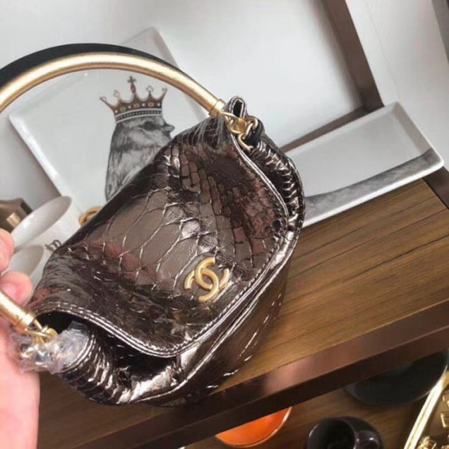 Chanel Chevron Python Handle with Chic Bucket Bag A57861 Metallic Pink Gold 2018 Collection