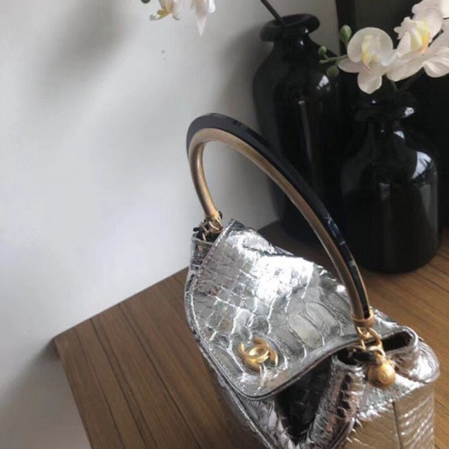 Chanel Chevron Python Handle with Chic Bucket Bag A57861 Silver 2018 Collection