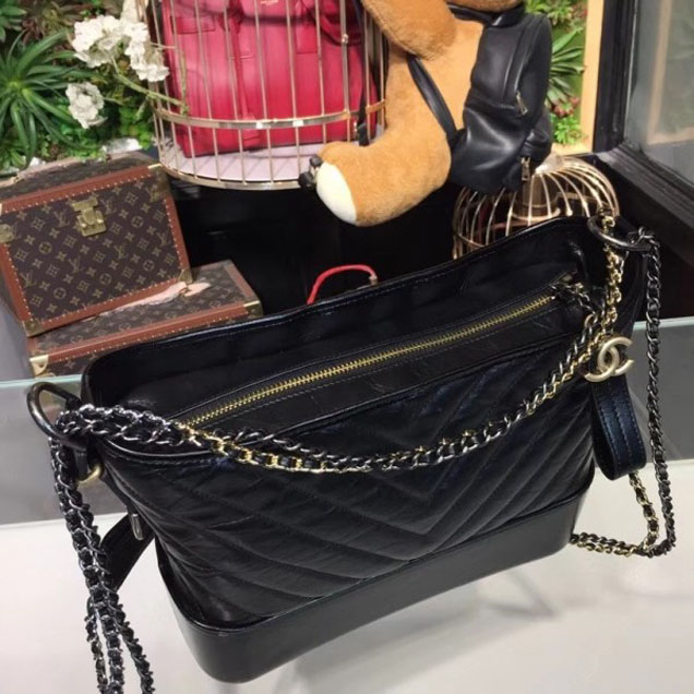 Chanel Chevron Gabrielle Medium Hobo Bag A93824 Black 2018