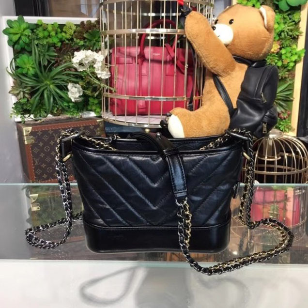 Chanel Chevron Gabrielle Small Hobo Bag A91810 Black 2018