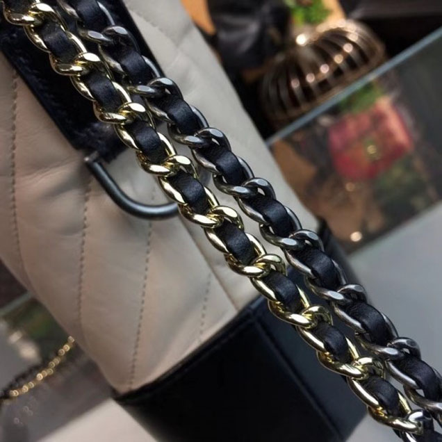 Chanel Chevron Gabrielle Medium Hobo Bag A93824 Beige/Black 2018