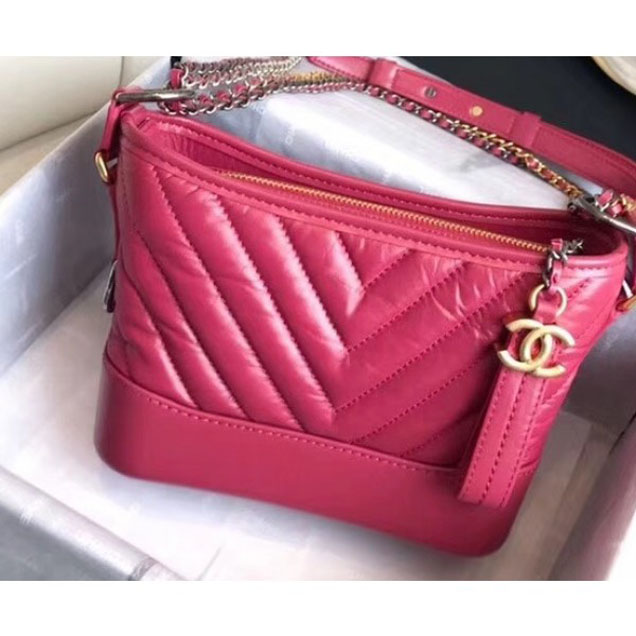 Chanel Chevron Gabrielle Small Hobo Bag A91810 Fuchsia 2018