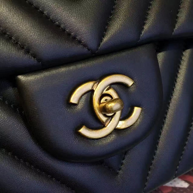 Chanel Classic Handbag 30cm Black Lambskin Gold-Tone Metal