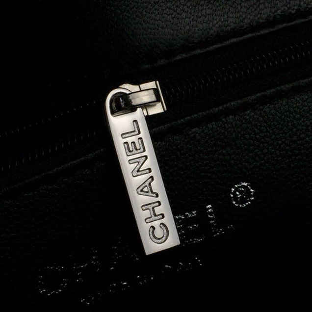 Chanel Sequins Flap Bag 22cm Silver Hardware Lambskin Leather Spring Summer Act 2 2018 Collection Grey