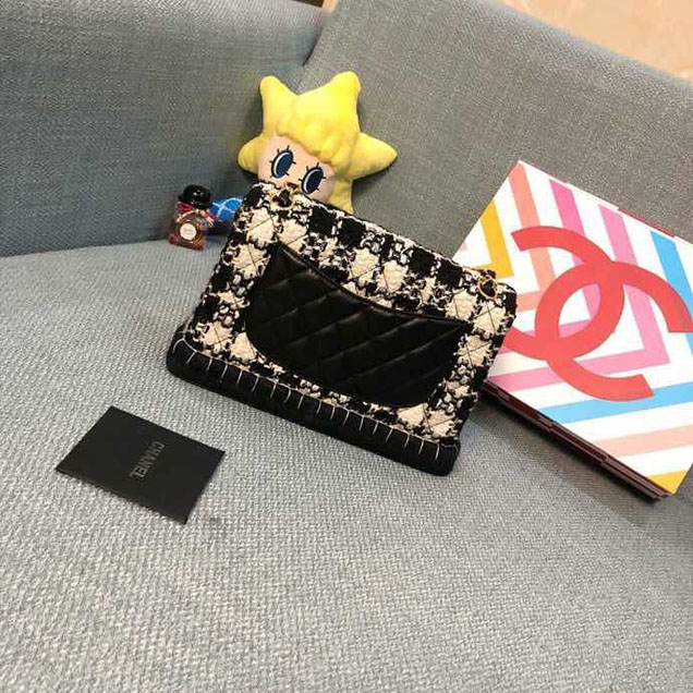 Chanel Tweed and Woven Straw Classic Flap Bag 25cm Gold Hardware Caviar Lambskin Leather Cruise 2019 Collection Black White Multi