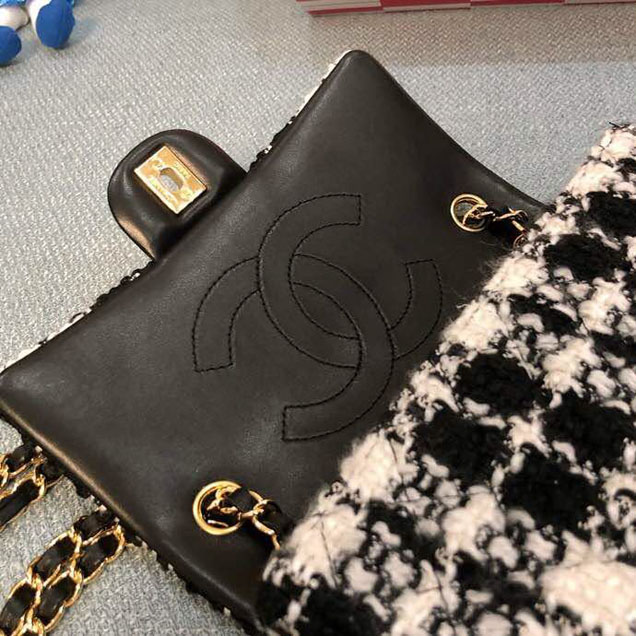 Chanel Tweed and Woven Straw Classic Flap Bag 25cm Gold Hardware Caviar Lambskin Leather Cruise 2019 Collection Black White Multi