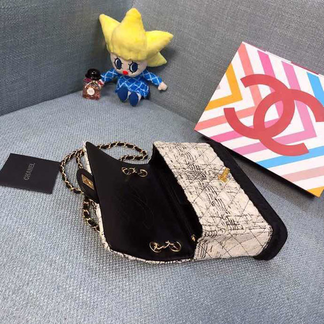 Chanel Tweed and Woven Straw Classic Flap Bag 25cm Gold Hardware Caviar Lambskin Leather Cruise 2019 Collection Black White