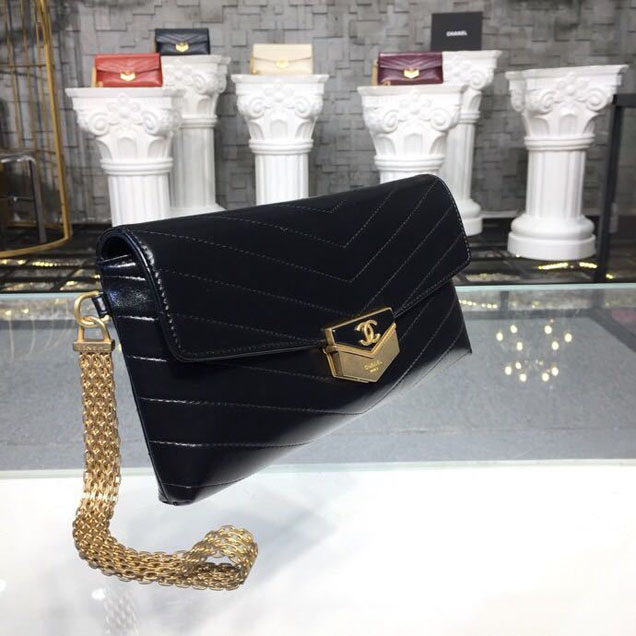 Chanel Chevron Calfskin Envelope Clutch Bag A57493 25cm Gold Hardware Lambskin Leather Metiers d鈥橝rt Paris-Hamburg 2018 Black