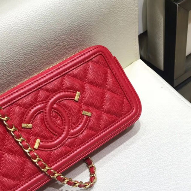 Chanel CC Filigree Grained Clutch with Chain Bag Red 2018