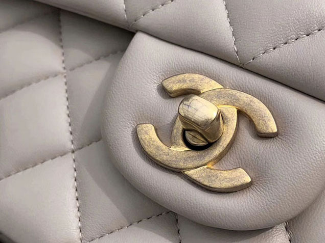 Chanel Original Quilting Lambskin Meiudm Classic Flap Bag Dove Gray Gold-tone Metal