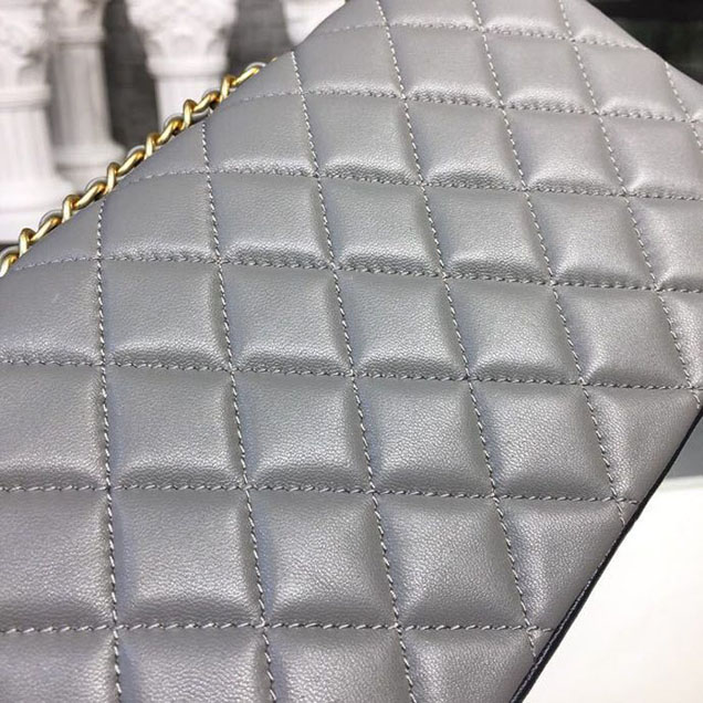 Chanel Enamel CC Flap Bag 22cm Aged Gold Hardware Lambskin Leather Mtiers d'Art Paris-Hamburg 2018 Collection Grey