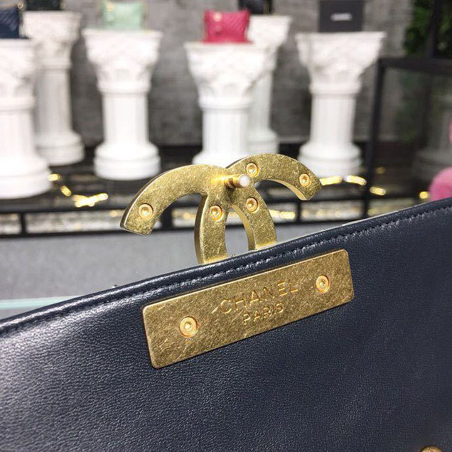 Chanel Enamel CC Flap Bag 22cm Aged Gold Hardware Lambskin Leather Mtiers d'Art Paris-Hamburg 2018 Collection Grey