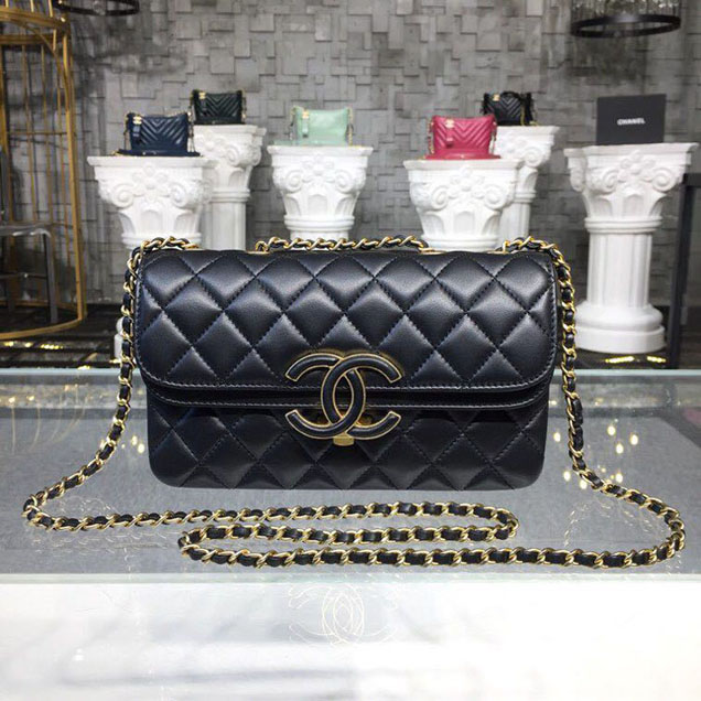 Chanel Enamel CC Flap Bag 22cm Aged Gold Hardware Lambskin Leather Mtiers d'Art Paris-Hamburg 2018 Collection Black