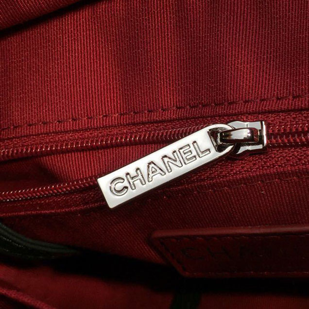 Chanel Gabrielle Chevron Hobo Bag Small 20cm Lambskin Leather Spring Summer Act 2 2018 Collection Dark Green