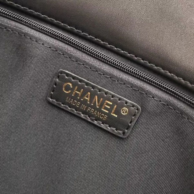 Chanel Lambskin Chevron Classic Clutch Bag A57650 Black 2018