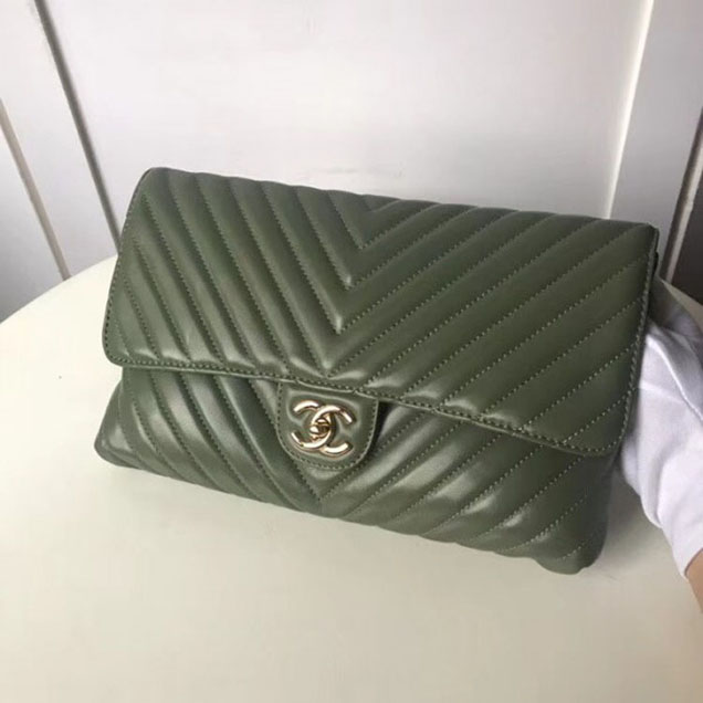 Chanel Lambskin Chevron Classic Clutch Bag A57650 Army Green 2018