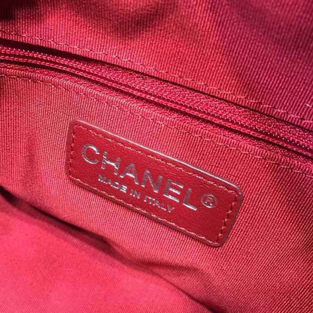 Chanel Gabrielle Chevron Hobo Bag Small 20cm Aged Calfskin Leather Spring Summer Act 1 2018 Collection Black