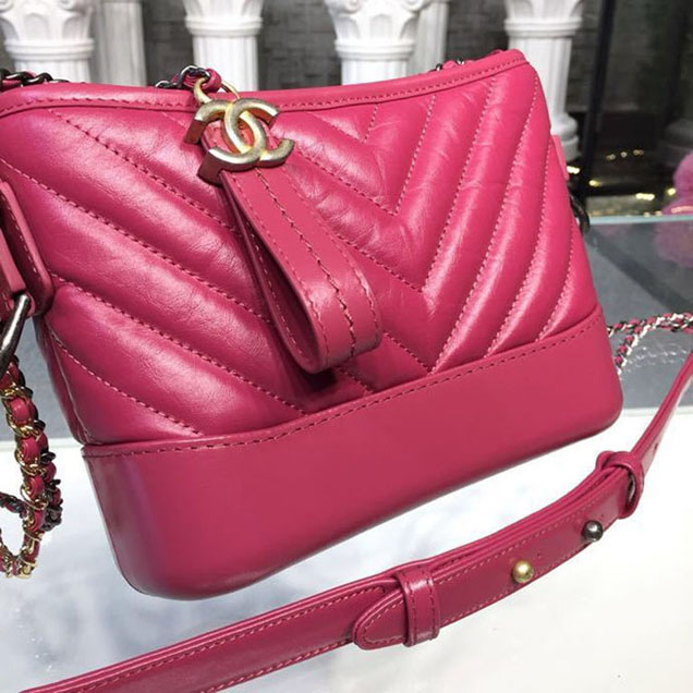 Chanel Gabrielle Chevron Hobo Bag Small 20cm Aged Calfskin Leather Spring Summer Act 2 2018 Collection Red Pink
