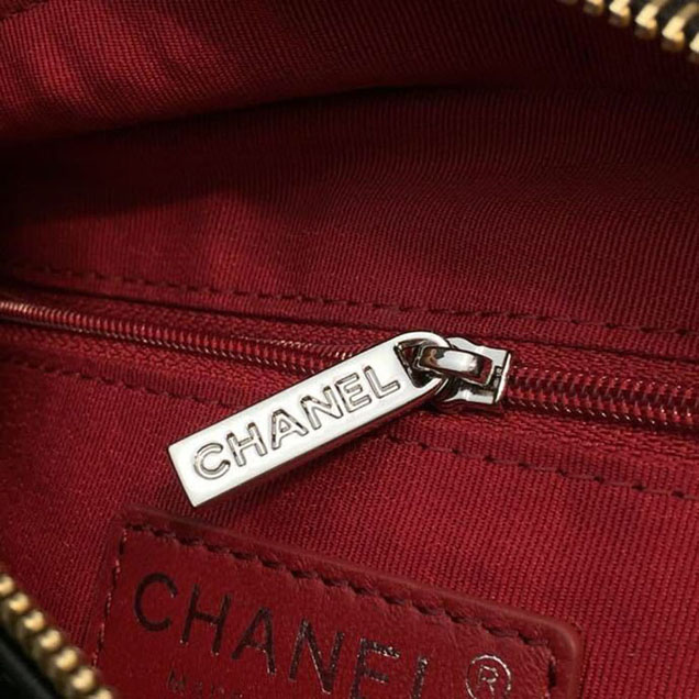Chanel Gabrielle Chevron Hobo Bag Small 20cm Aged Calfskin Leather Spring Summer Act 2 2018 Collection Black