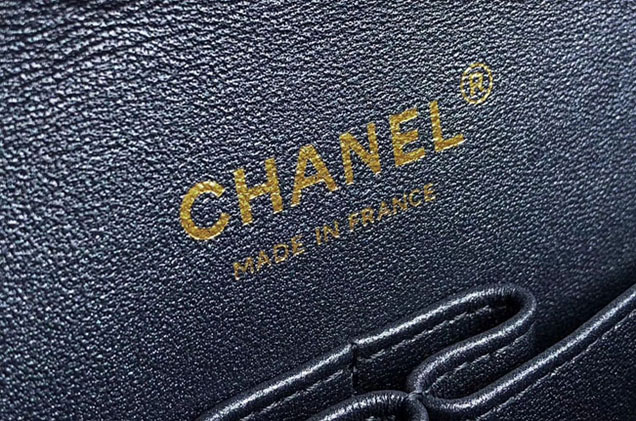 Chanel Classic Flap Bag Pearl Blue Grained Calfskin Gold-Tone Metal