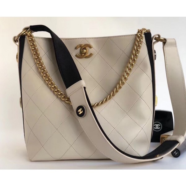 Chanel Button Up Hobo Bag A57573/A57576 Creamy 2018