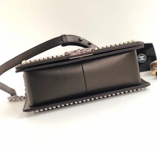 Chanel Tweed Pearls Medium Boy Flap Bag Black/Navy Blue 2018