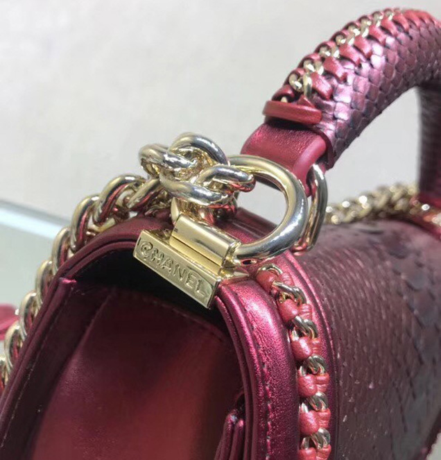 BOY CHANEL Flap Bag with Handle Python & Ruthenium-Finish Metal A94804 rose