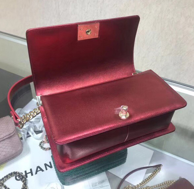 BOY CHANEL Flap Bag with Handle Python & Ruthenium-Finish Metal A94804 rose