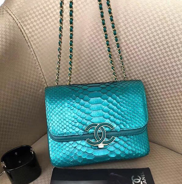 Chanel Original Flap Bag Python Lambskin Gold-Tone Metal A57277 Green