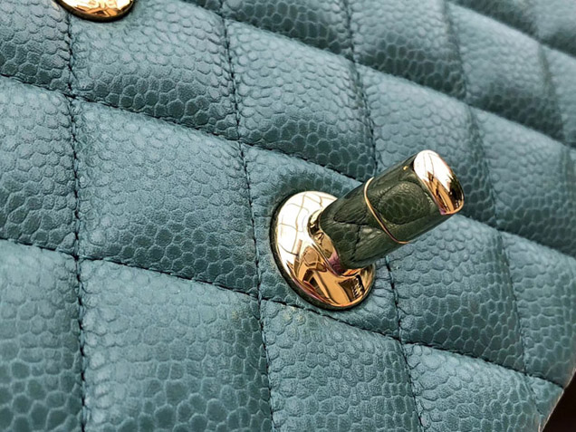 Chanel Classic Flap Bag Tiffany Blue Grained Calfskin Gold-Tone Metal
