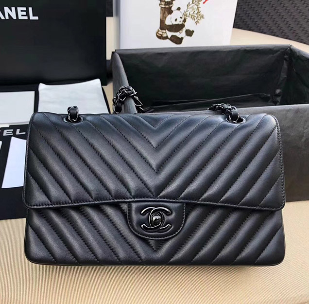 Chanel Chevron Classic Flap Bag Black Lambskin Black-Tone Metal