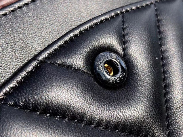 Chanel Chevron Classic Flap Bag Black Lambskin Black-Tone Metal